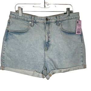 New Wild Fable Highest Rise light wash Jean shorts size 14 BNWT 32” Waist